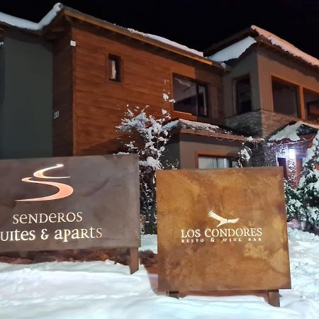 Senderos Aparts & Suites El Chalten Exteriör bild